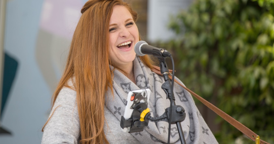 Devon Mayson - Singer/Songwriter, Tour Dates 2022, Tickets, Concerts