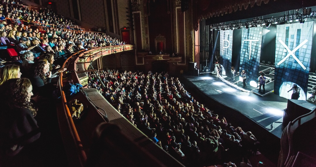 Riverside Theater Milwaukee US Live Music Venue Event Listings 